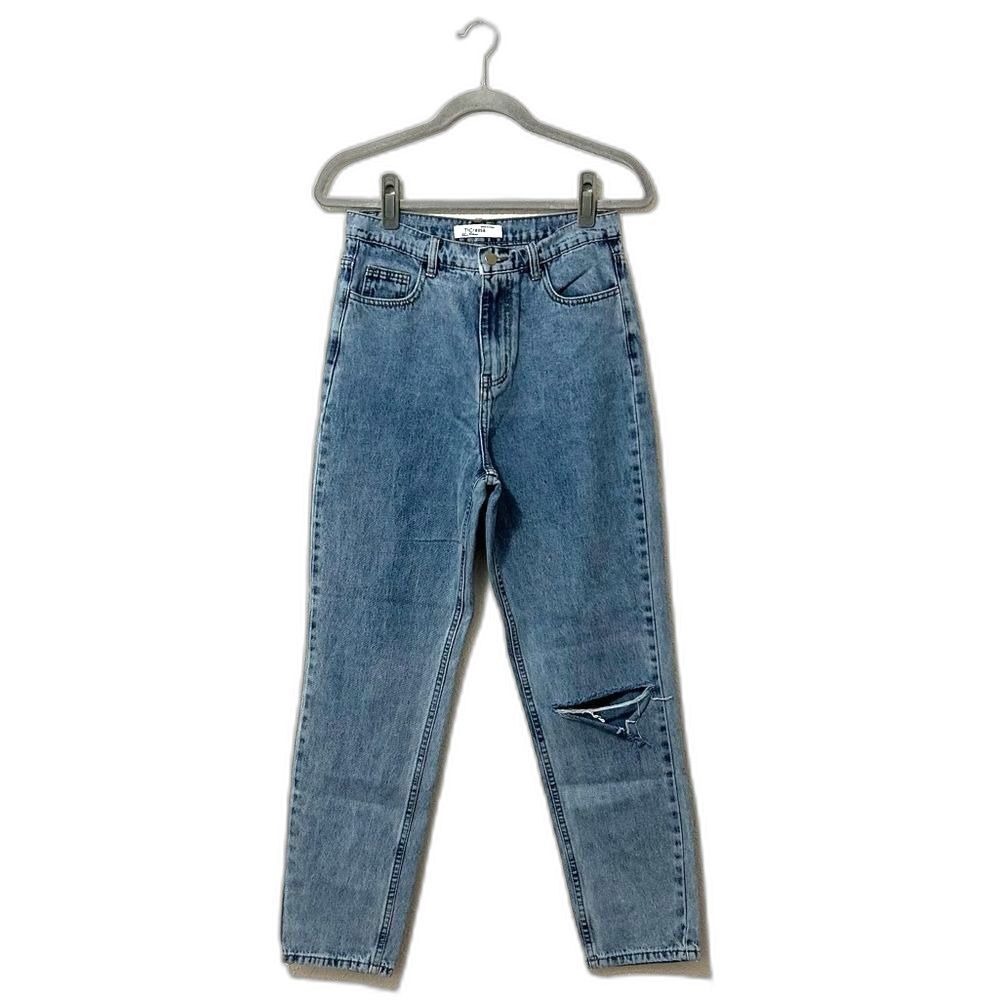 ThCreasa jeans size 28